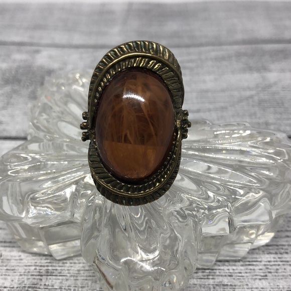 ARTISAN style brass faux gemstone faux amber big statement ring - Picture 2 of 6